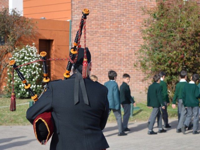 DSC_0005 (Medium).JPG